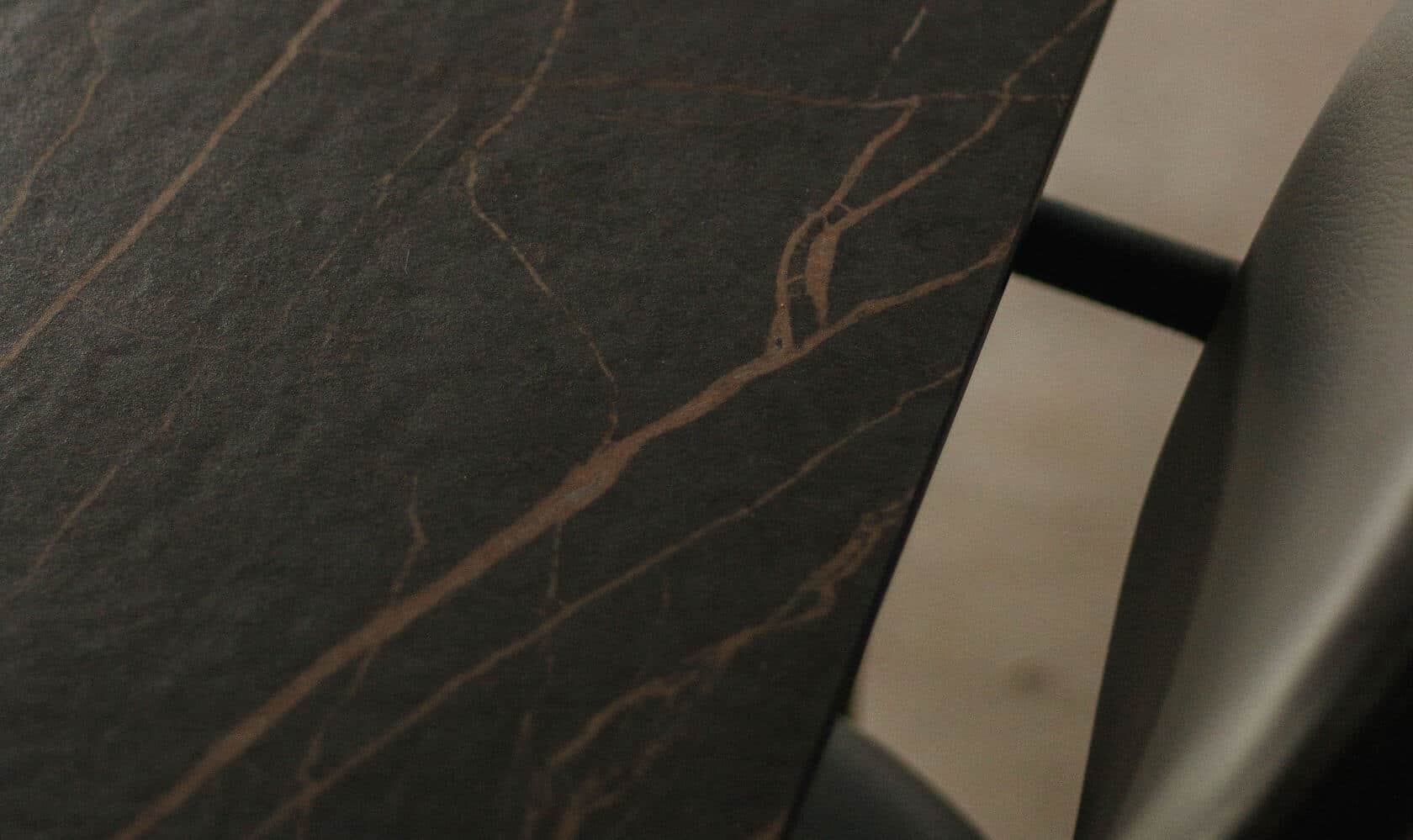 Waarom kiezen voor een dekton eettafel